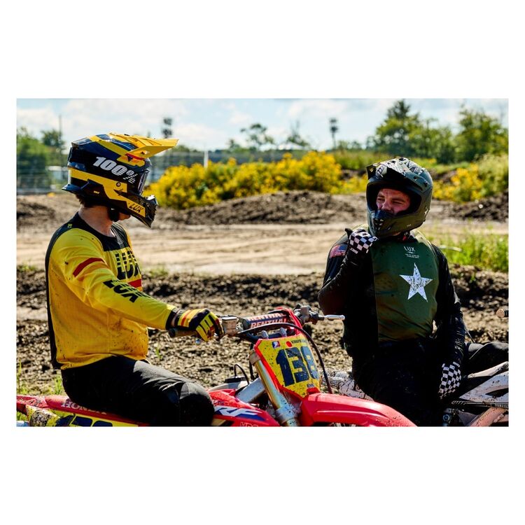 BILT Lux Commander Race Helmet