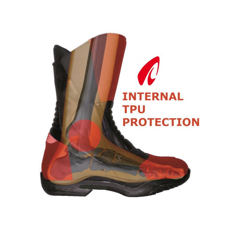 Forma Adventure Boots