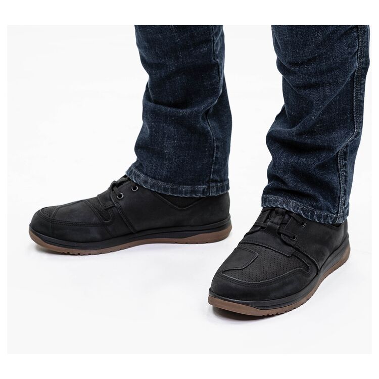 REAX Fulton Air Riding Shoes