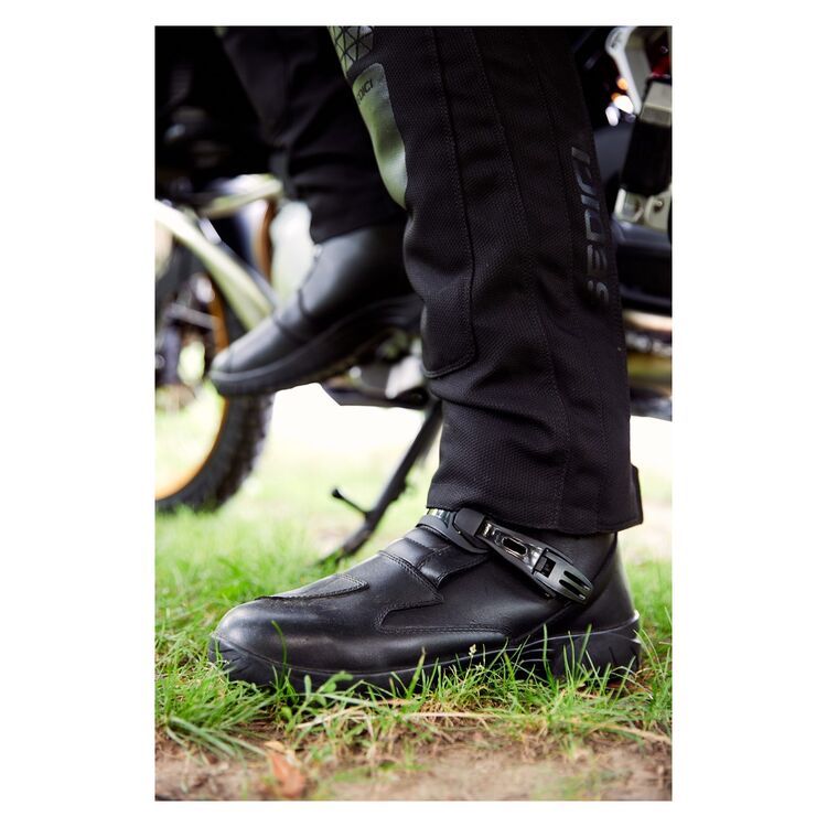 Sedici Vertice Low WP Boots