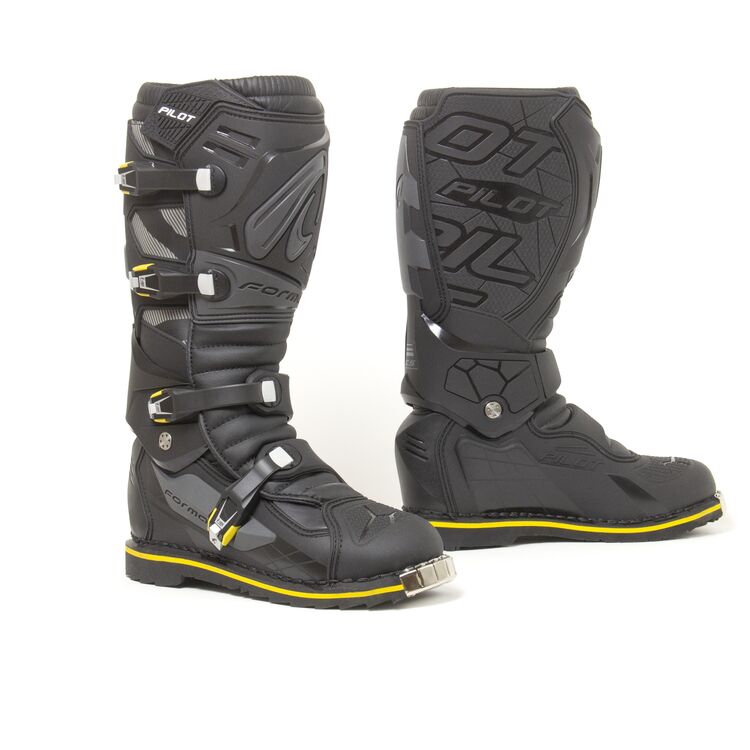 Forma Pilot Enduro Boots